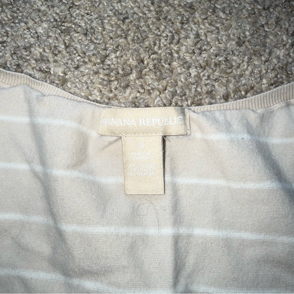 Banana Republic - Beige Striped Top - Small - Picture 2 of 7